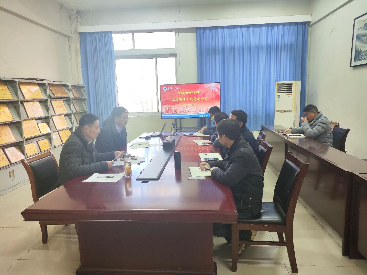 房间里的餐厅 AI 生成的内容可能不正确。